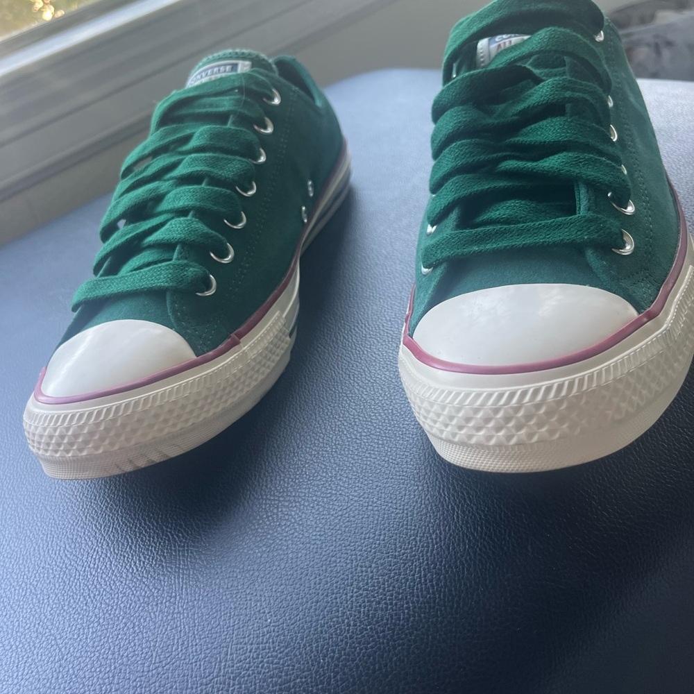 Converse Men's sz 11.5 women sz 13.5 Forest Green Suede Look Sneakers - Picture 5 of 10